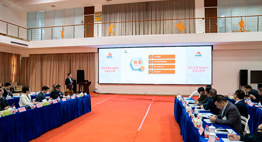 廣西省飼料工業(yè)代表參觀邁安德集團(tuán)