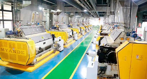 6000噸壓榨生產(chǎn)線由邁安德提供設計、制造、智能化控制和整套生產(chǎn)線安裝交付