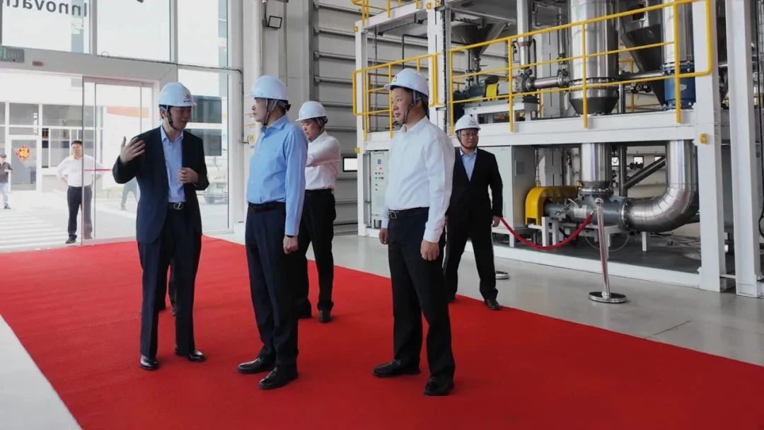 江蘇省委常委、常務副省長馬欣一行蒞臨邁安德調(diào)研指導